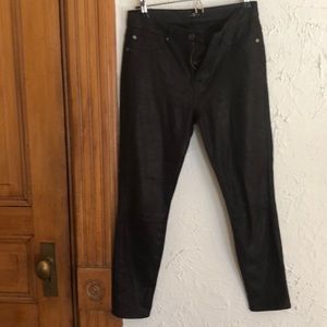 COPY - 7 For All Mankind - Coated, ankle pants in…